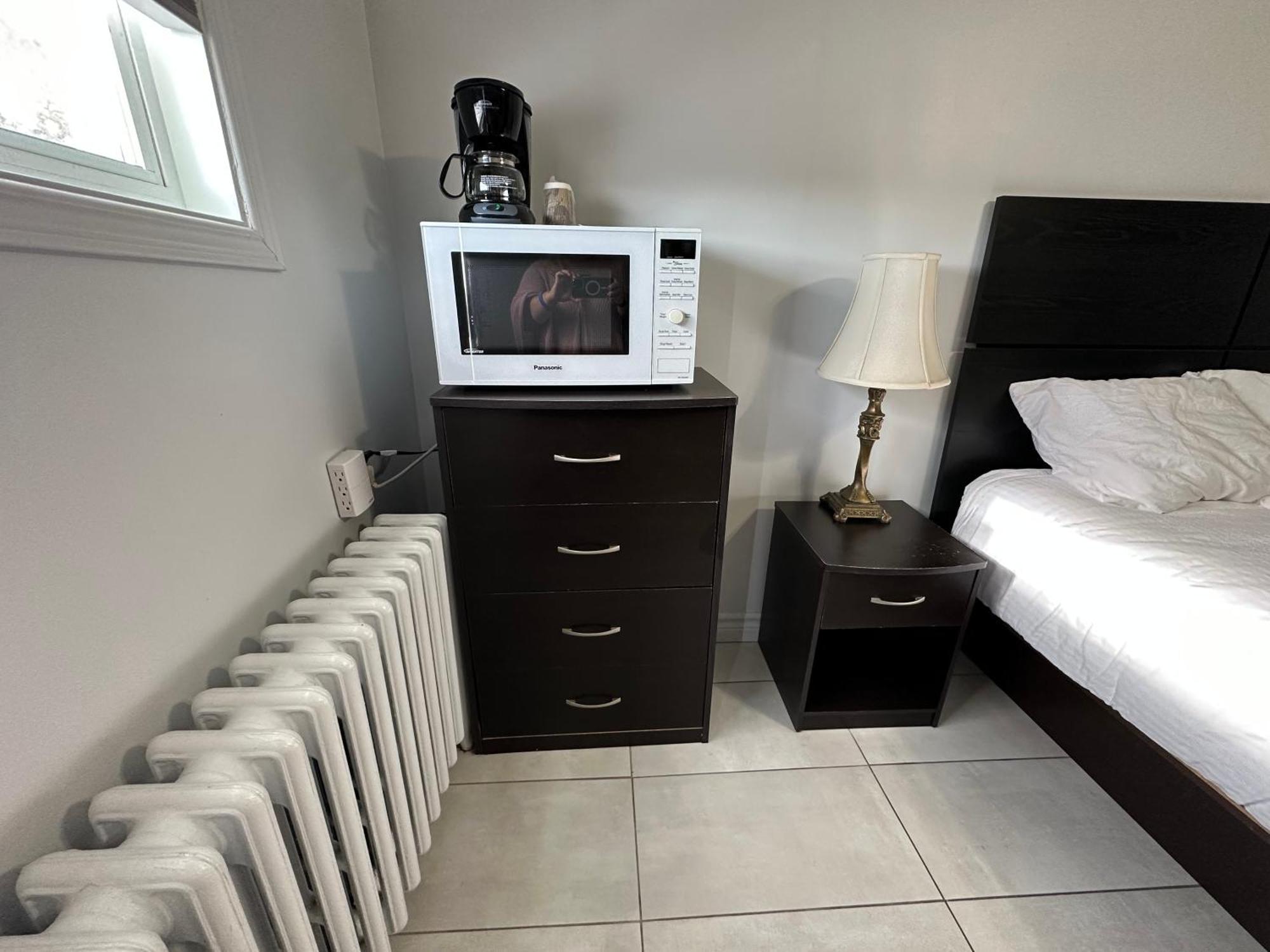 Motel Le Refuge Шербрук Екстер'єр фото