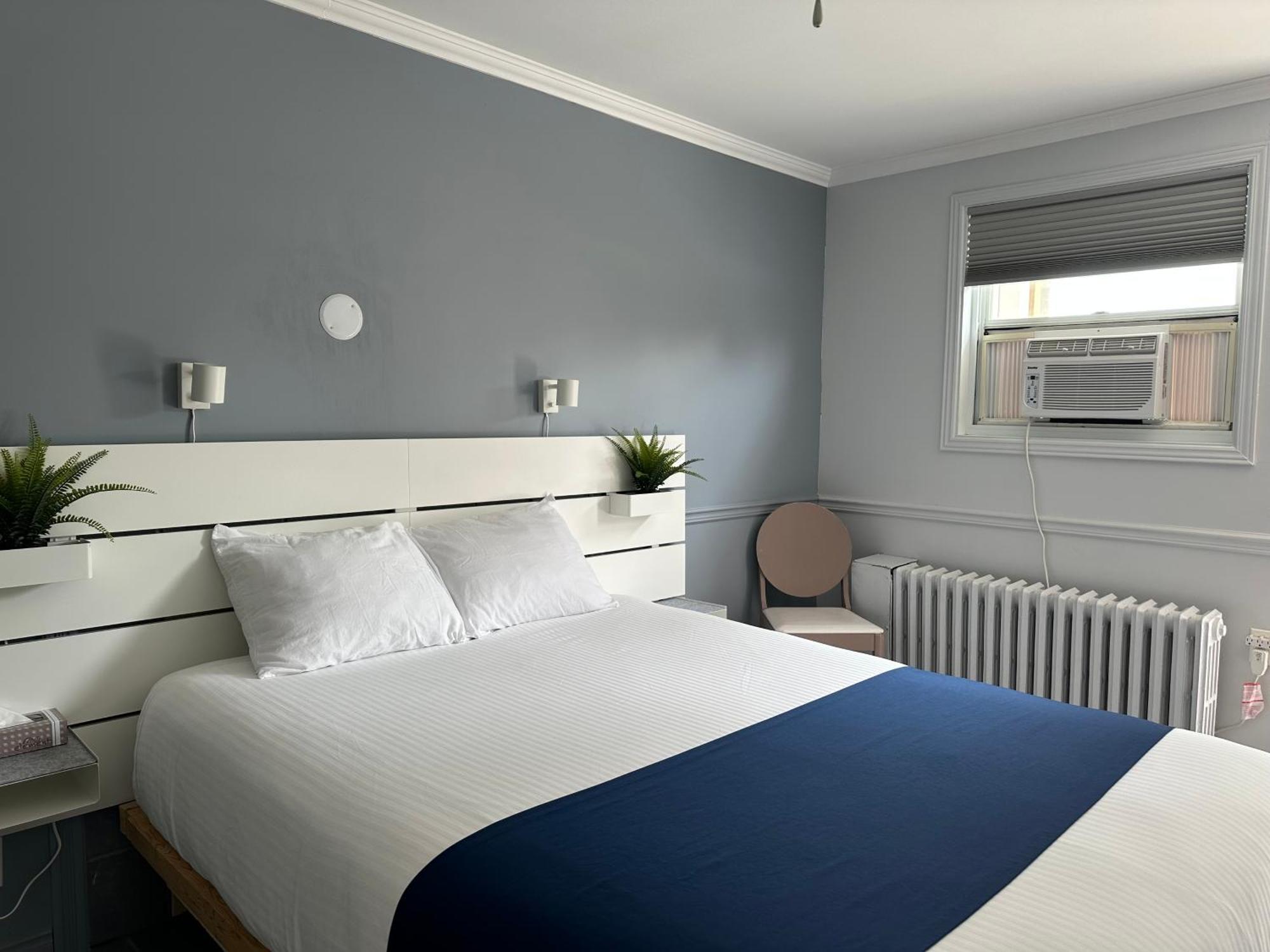 Motel Le Refuge Шербрук Екстер'єр фото